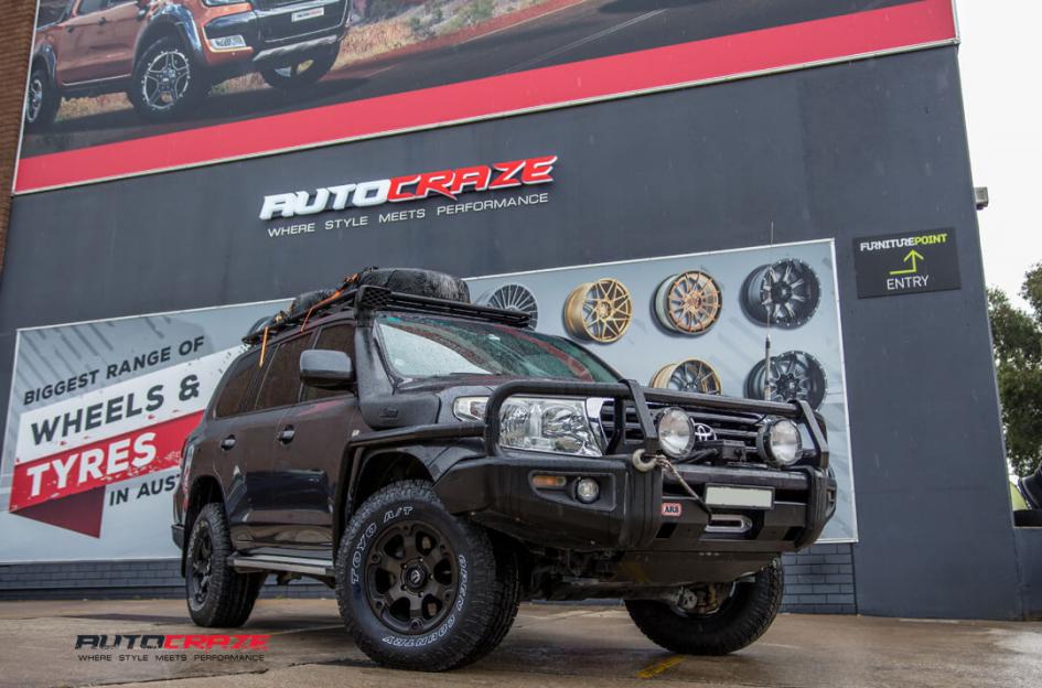 TOYOTA LANDCRUSIER BEAST BLACK   MACHINED WITH DARK TINT